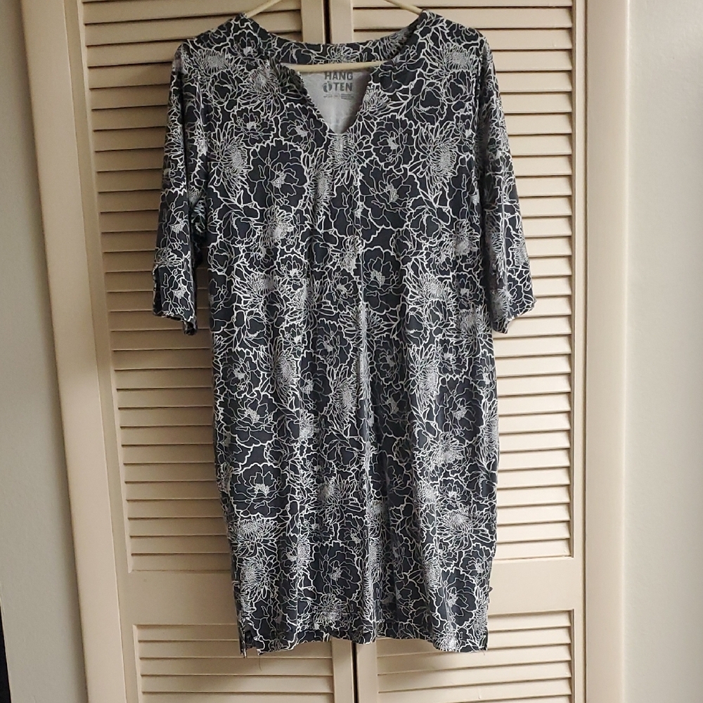 Hang Ten Black Dress with White Floral Outline